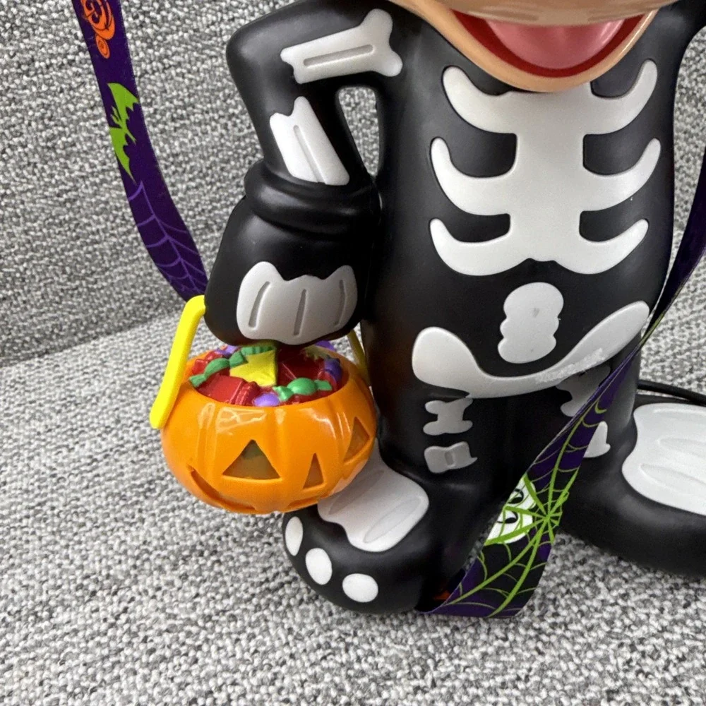 Disney Parks Halloween Popcorn Bucket Skeleton Mickey Mouse Glow In The Dark 15